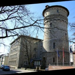 TTÜ arhitektuuriinstituut hakkab tegutsema Tallinna kolledži ruumides Tõnismäel. Ehitatud 1937, arhitekt H. V. Johanson. Fotod: TTÜ