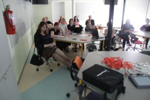 Esimesena tegid TLÜ haridusinnovatsiooni keskusega tutvust loomulikult kasvatusteaduste instituudi õppejõud. Eelmisel reedel toimunud õppuse teema oli IT-vahendite kasutamine õppeprotsessis.