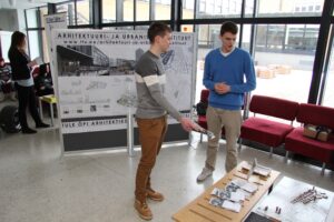 Tehnikaülikooli arhitektuuri ja urbanistika eriala stend.