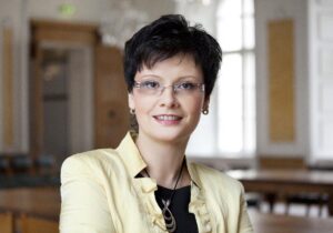 Laine Randjärv