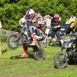 Motosport on au sees. 