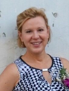 Tuuli Stewart.