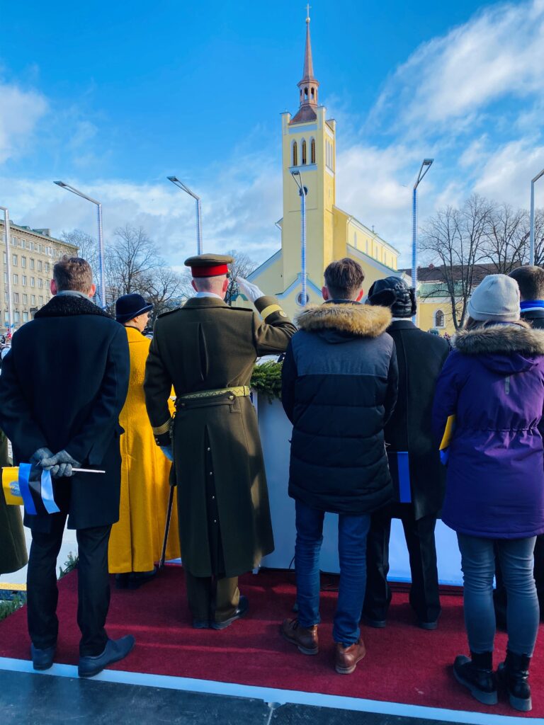 ﻿Kaitseväe juhataja 200 klassi ees korraga? Pole probleemi!