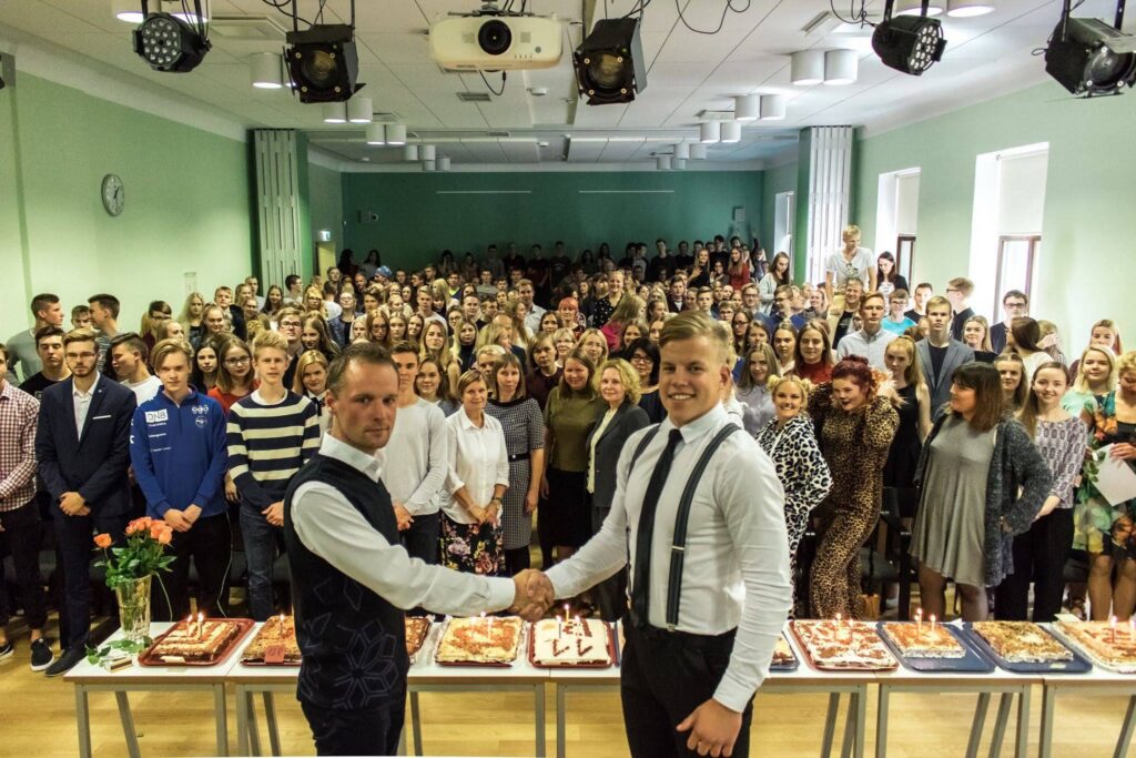 Koolid kiirustage! Aasta kooli konkursi tähtaeg läheneb!﻿