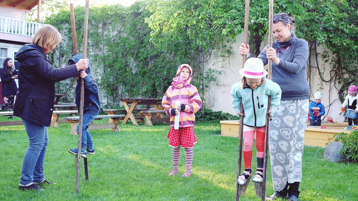 Hea õpetaja! Kevadeks oled oma klassiga distantsõppe vapralt üle elanud ja te olete väärt üht väljasõitu Haapsallu!