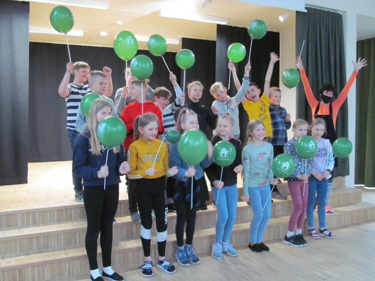 Uulu põhikoolis ootas õpilasi üllatus