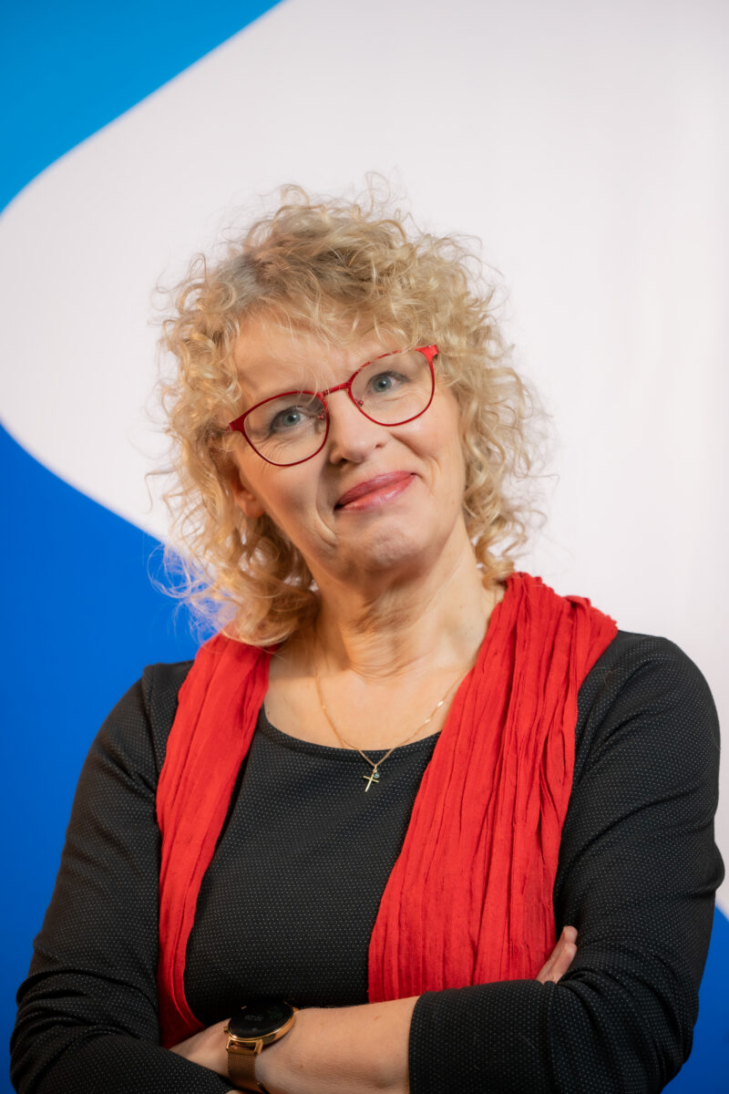 Nõrka õpetajakoolitust tuleb järele aidata 