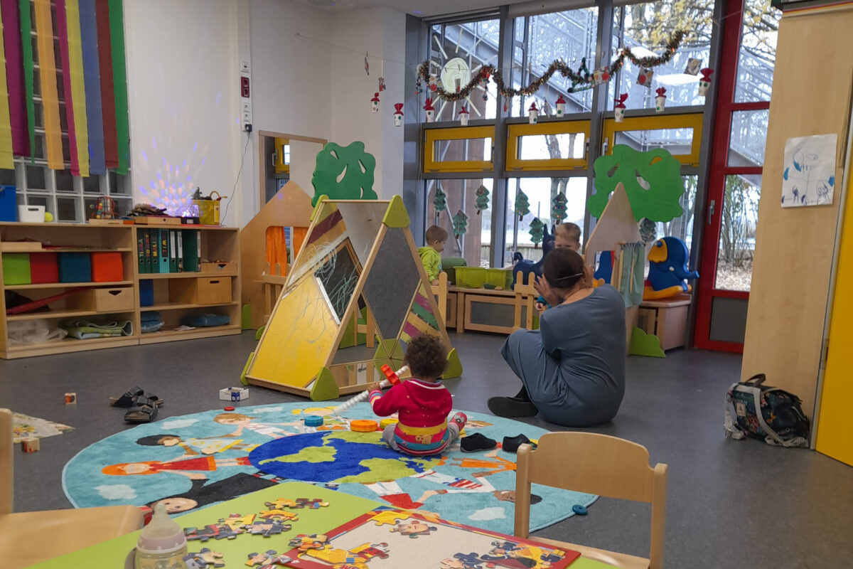 Muukeelne laps rühmaruumis: Saksamaa ja Norra lasteaedades vaatluspraktikal