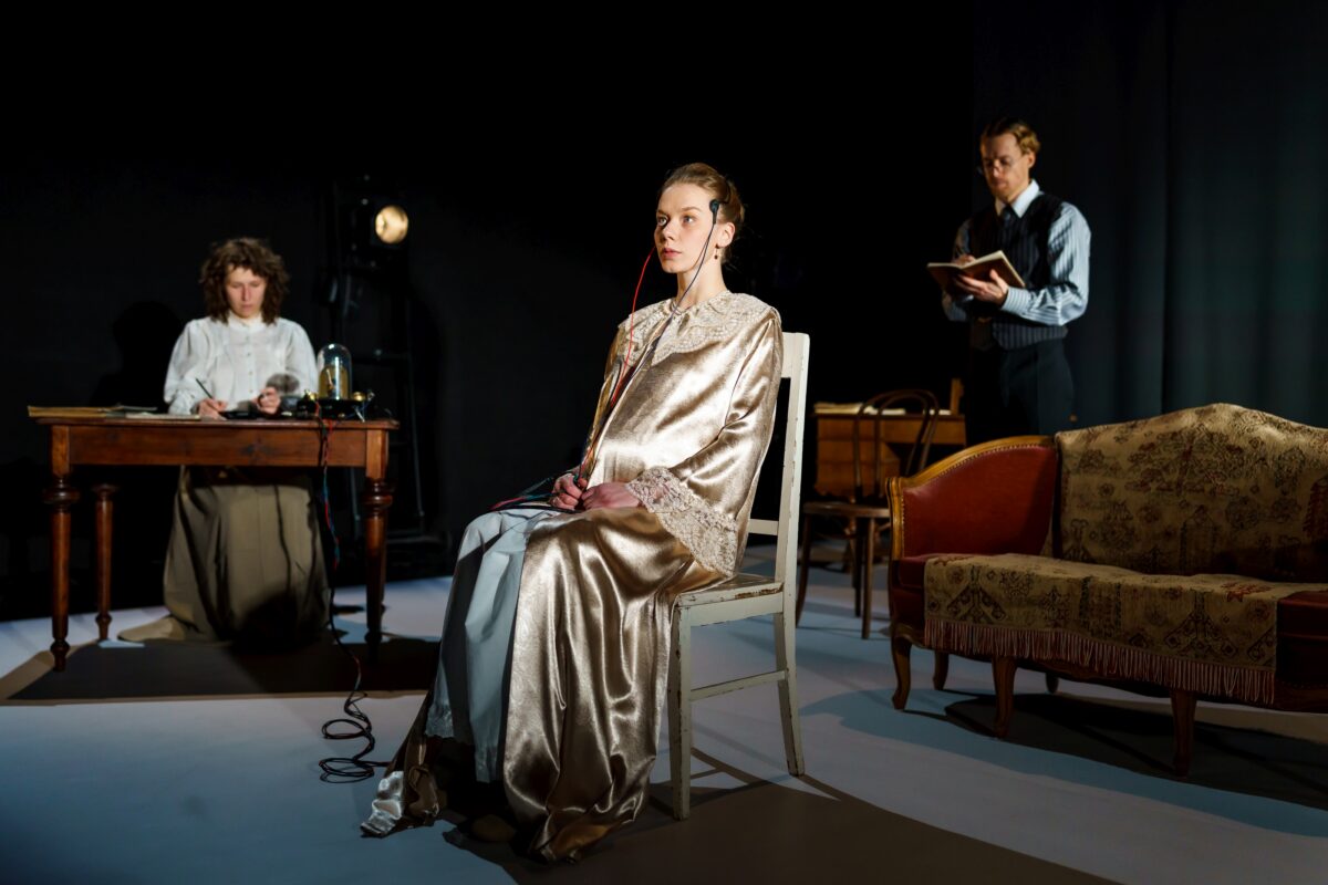 Rakvere Teatri kevadhooaeg – Kafkast Robin Hoodini