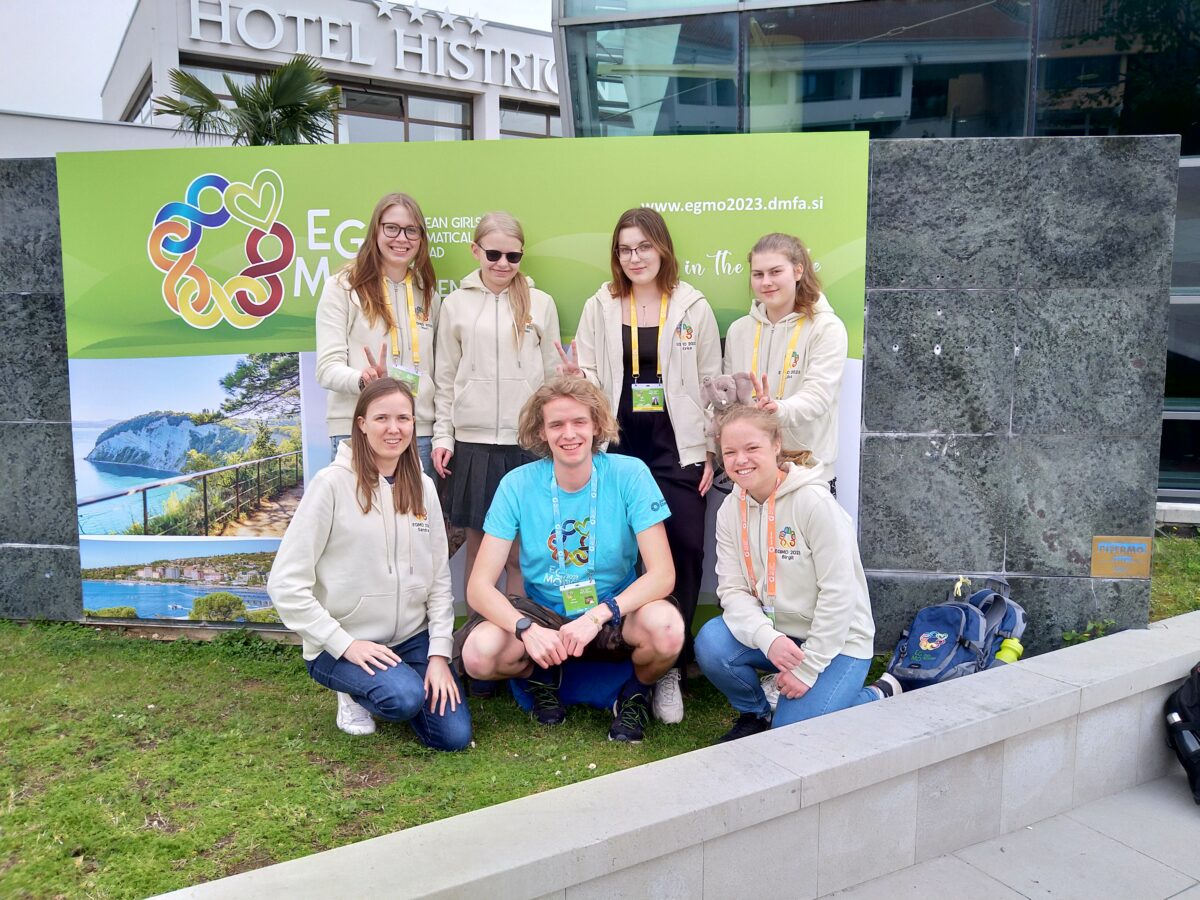 Eesti osales esmakordselt Euroopa tüdrukute matemaatikaolümpiaadil