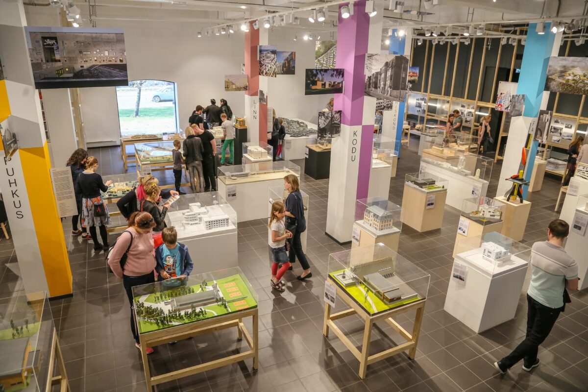 Majatäis lugusid majadest