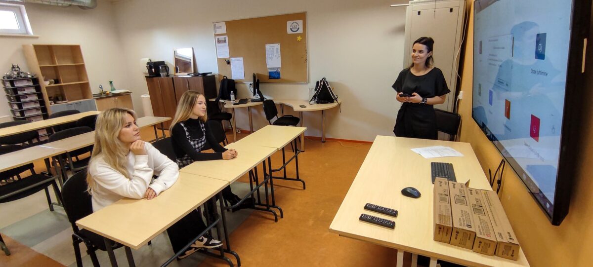 Kallavere Keskkoolis saab õppida Saare- ja Võrumaalt, isegi välismaalt