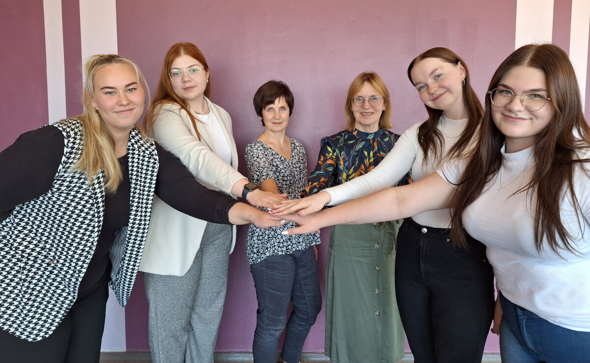 Neli vahvat tulevast õpetajat: õpetaja peab olema noortele eeskujuks