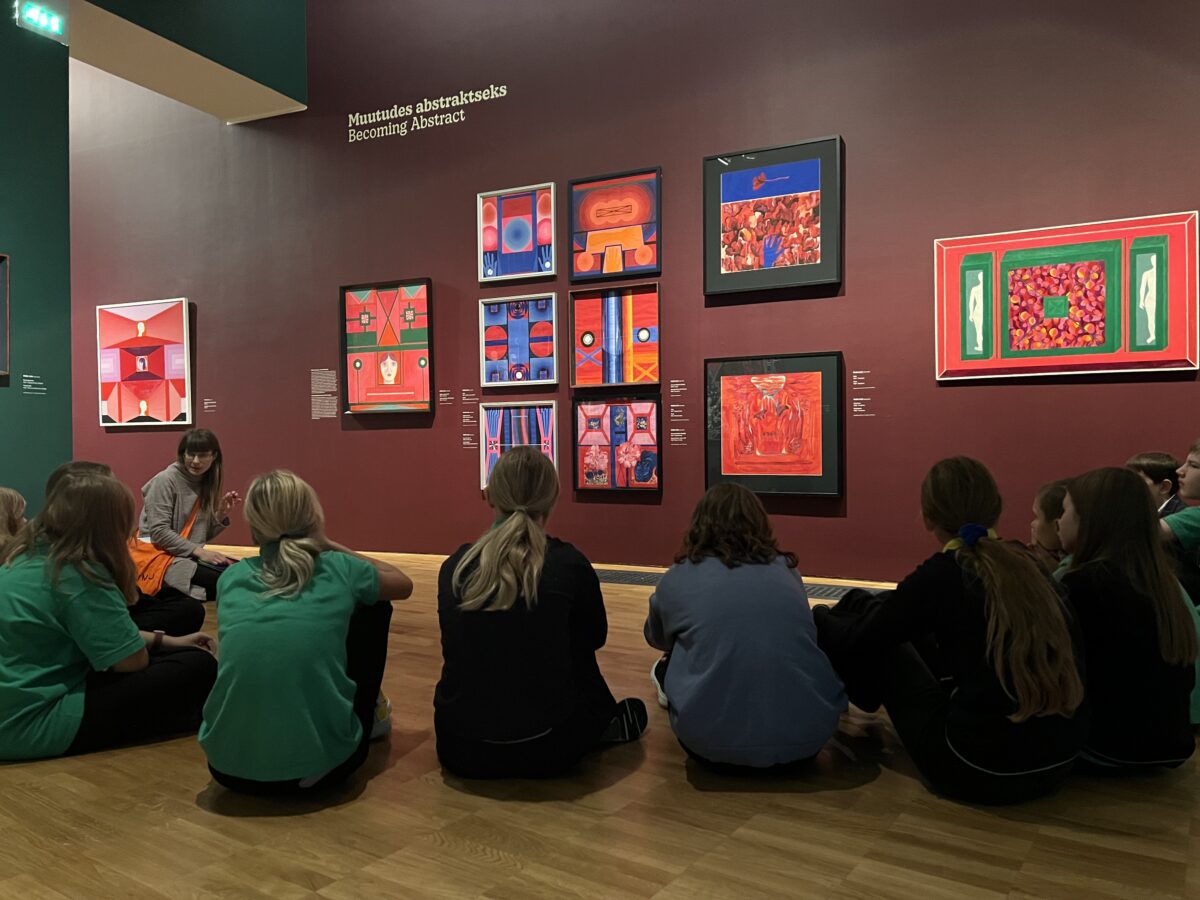 Mitu kärbest ühe hoobiga, hea õpetaja!