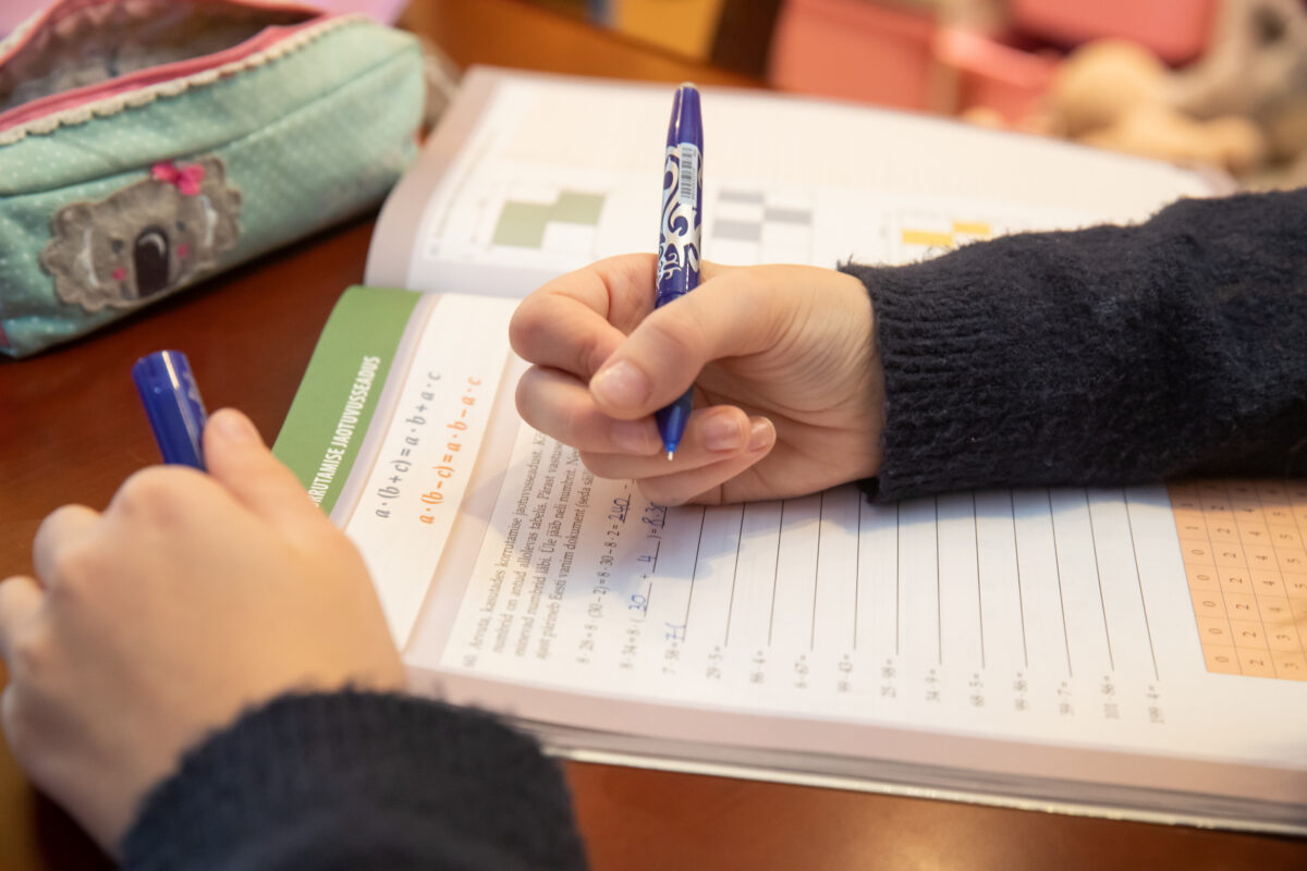Konkreetne materjal nii alustavale kui kogenud matemaatikaõpetajale