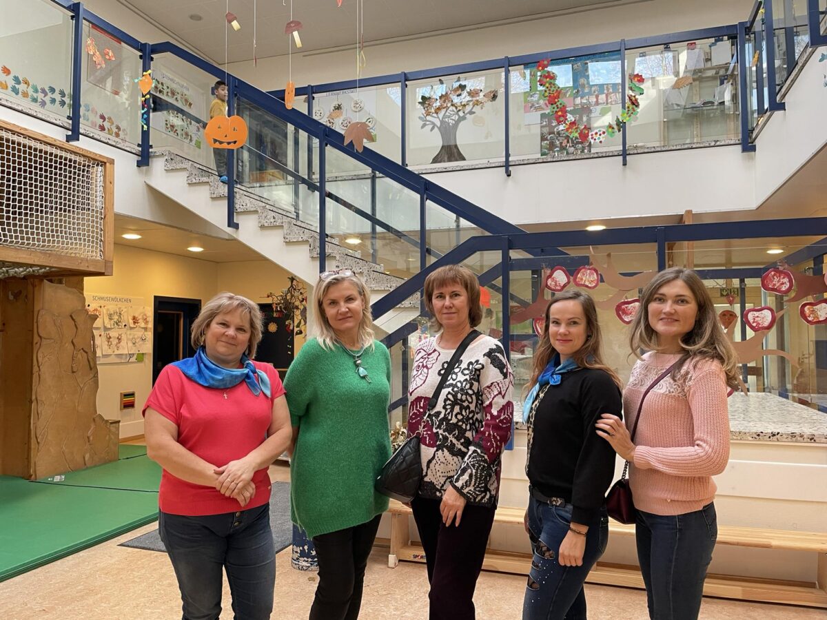 Sümbolkaardid ja lihtsustatud viiped aitavad muukeelsete laste keeleõppele kaasa