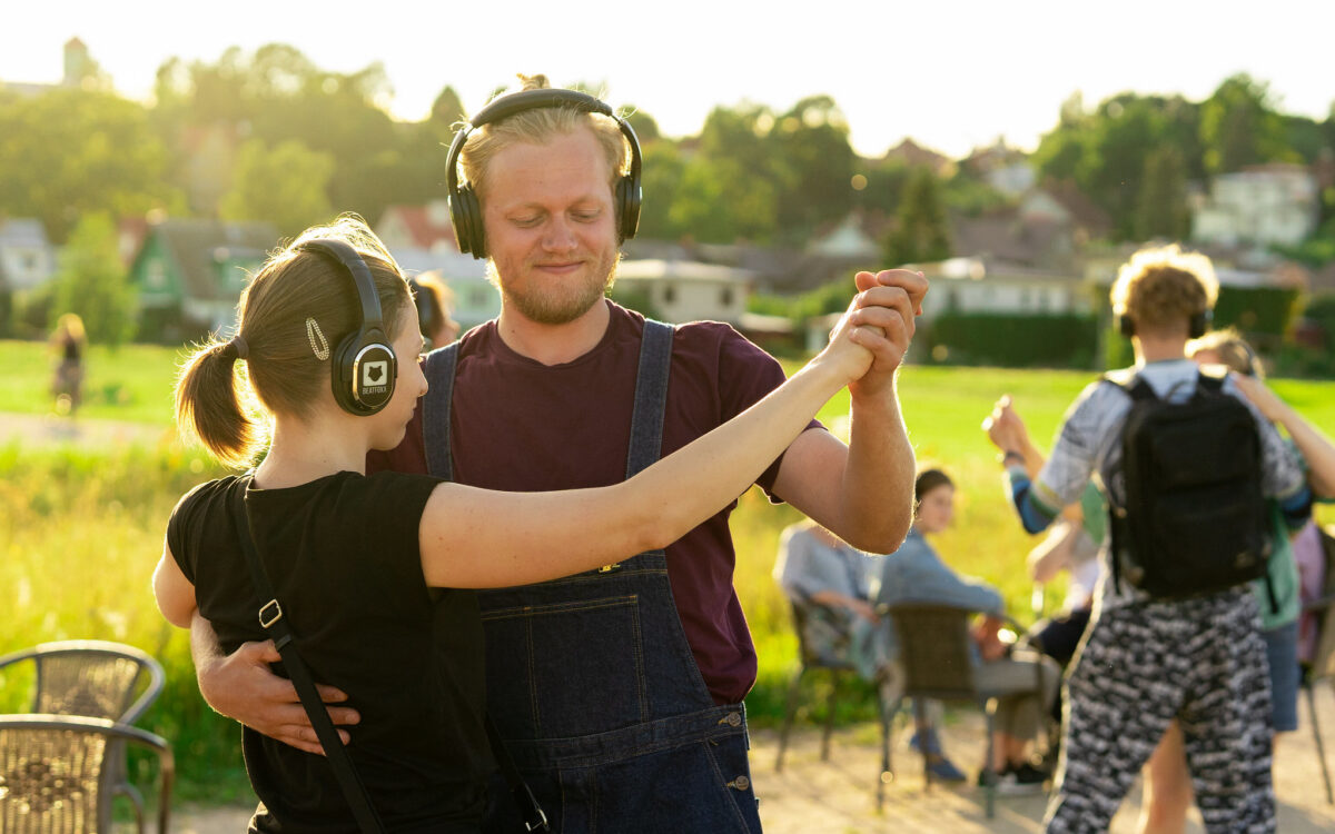 Ugala teatri suvelavastus toob Põrgu, Purgatooriumi ning Paradiisi tänapäeva