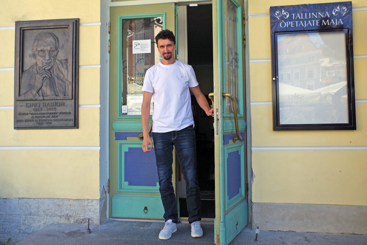 EESTIKEELSELE ÕPPELE ÜLEMINEK ⟩ Sadade õpetajate tulevik on nüüd koolijuhtide otsustada