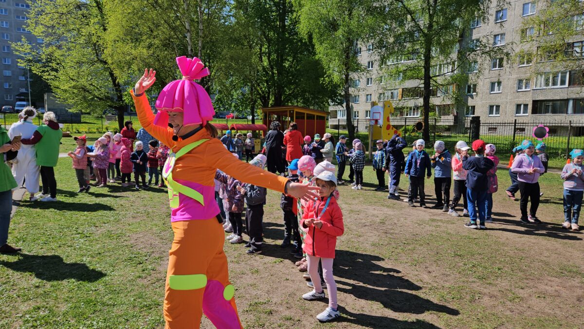 Kõigis lasteaedades üle Eesti algas õppetöö eesti keeles