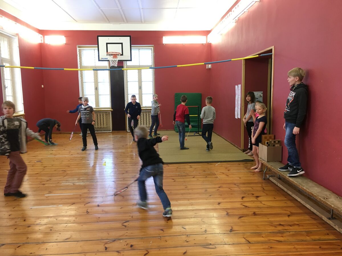 Huviharidus saab järjest enam üldhariduse osaks. Mis on selle plussid ja miinused?