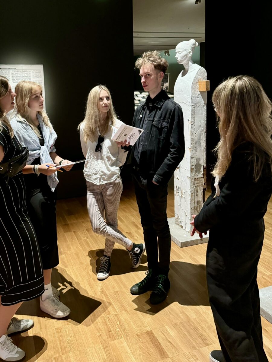 Kunstinäitus, mis avab südame ja mõtte