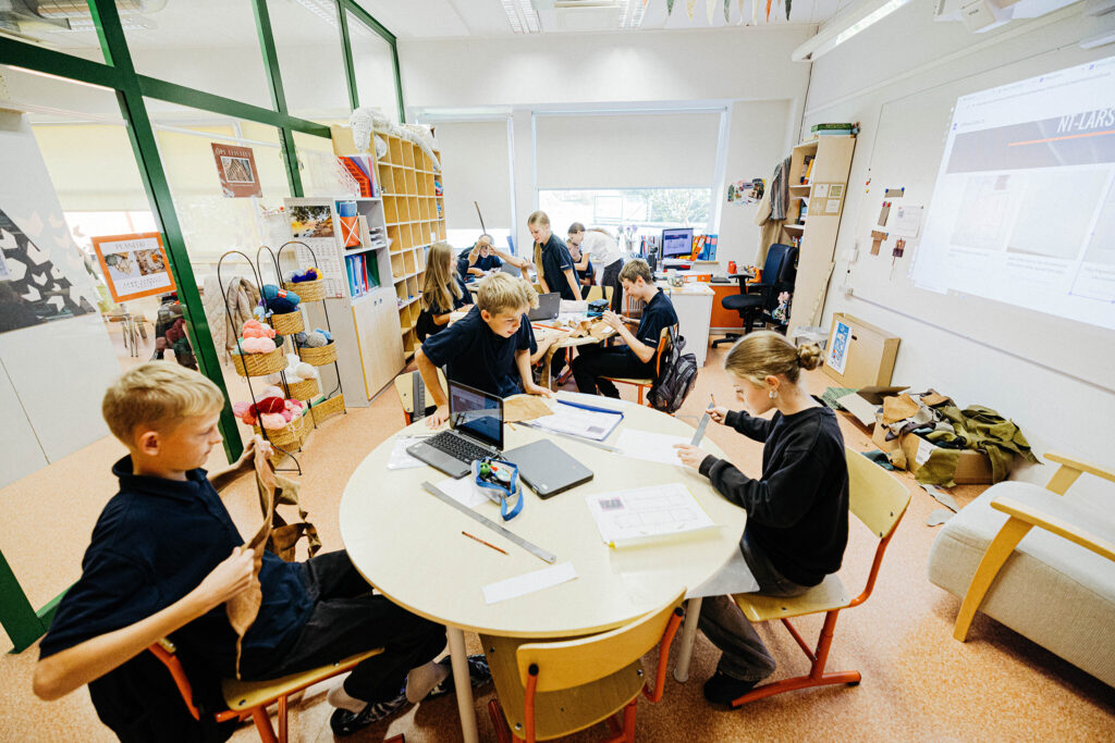 Eesti koolides minnakse üle uuele tehnoloogiaõpetuse ainekavale