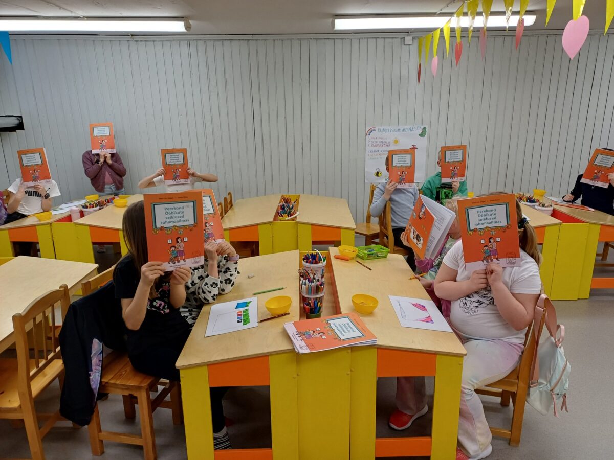 Rahatarkuse laagrid – uued nõksud noortele põhitõdede õpetamiseks