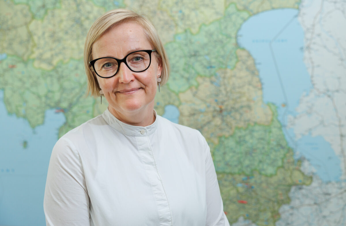 Haridusminister: maksame Ida-Virumaa õpetajatele palgalisa seni, kuni eestikeelsele õppele üleminek on lõppenud