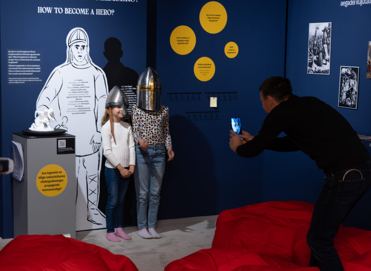 Avasta ajalootegijaid Tartu Ülikooli muuseumis