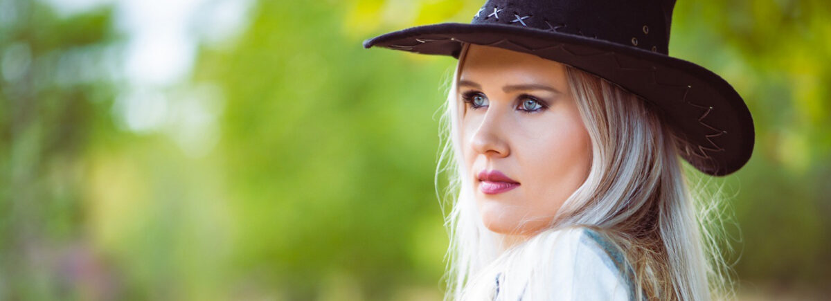 Hispaania kodakondsuse võtnud eestlanna: „Oma vanematele või Eestis elavatele sõpradele mõtlen ikka eesti keeles!“