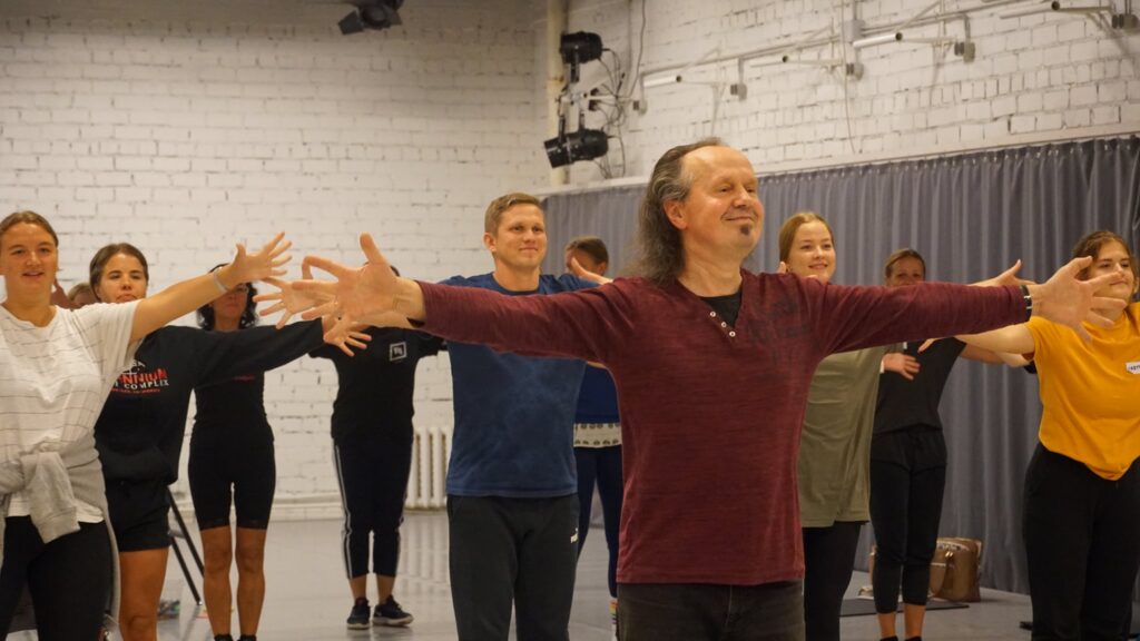 Tantsuõpetaja Paul Bobkov tajub rütmi ka vee tilkumises