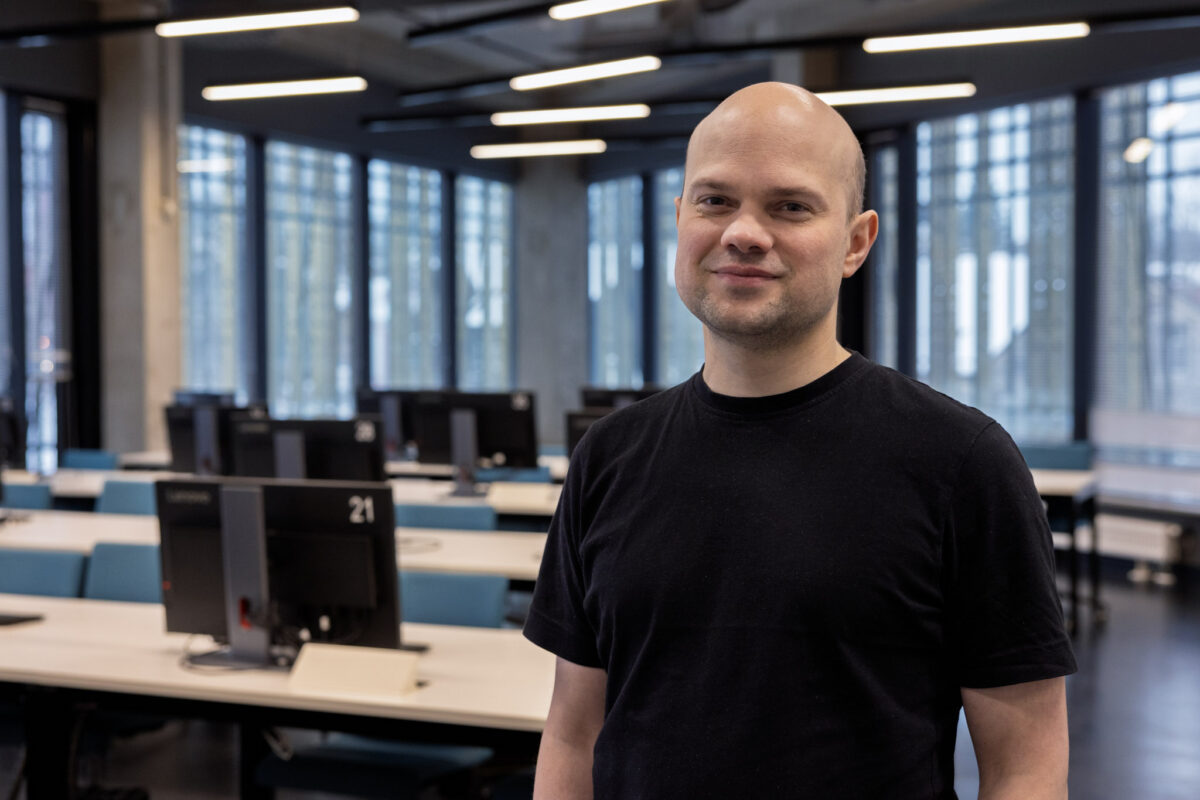 Teadlased uurivad TI-hüppe õpirakenduse mõju