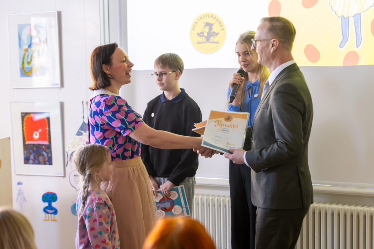 Tunnustati mulluseid h&auml;id laste- ja noorteraamatuid&nbsp;