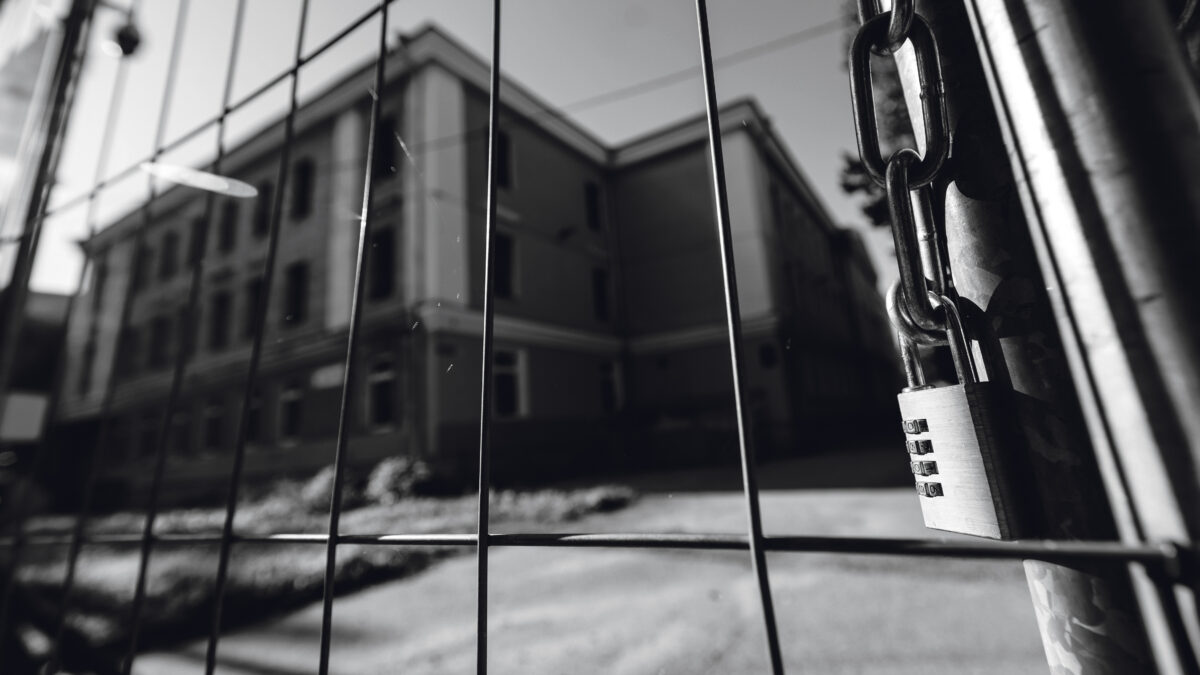 Kas P&otilde;hja-Tallinna kooliv&otilde;rku t&otilde;mmatakse koomale liiga vara?