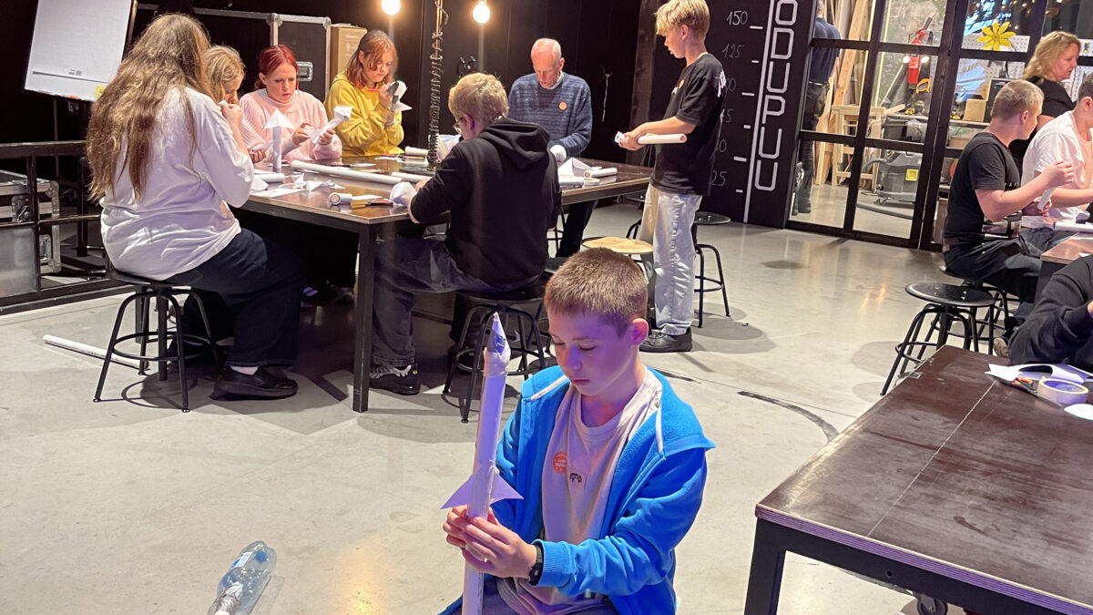 Sisukas koolip&auml;ev PROTO avastustehases