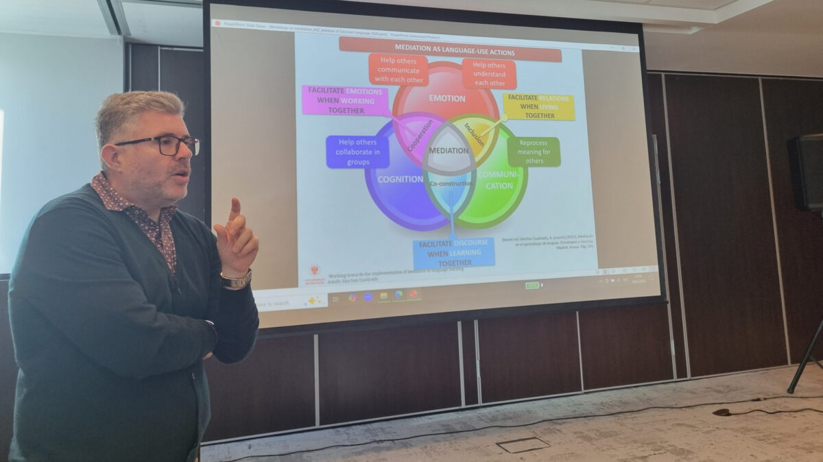 Tegevuspõhine lähenemisviis keeleõppes: õppijast kui tegutsejast