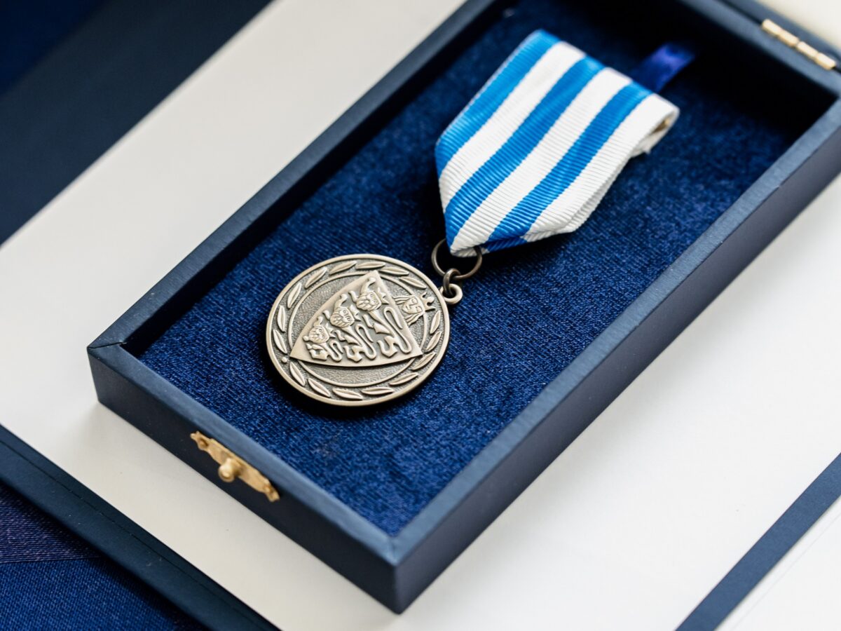 Tallinna linn tunnustab haridusvaldkonna juhte raemedaliga