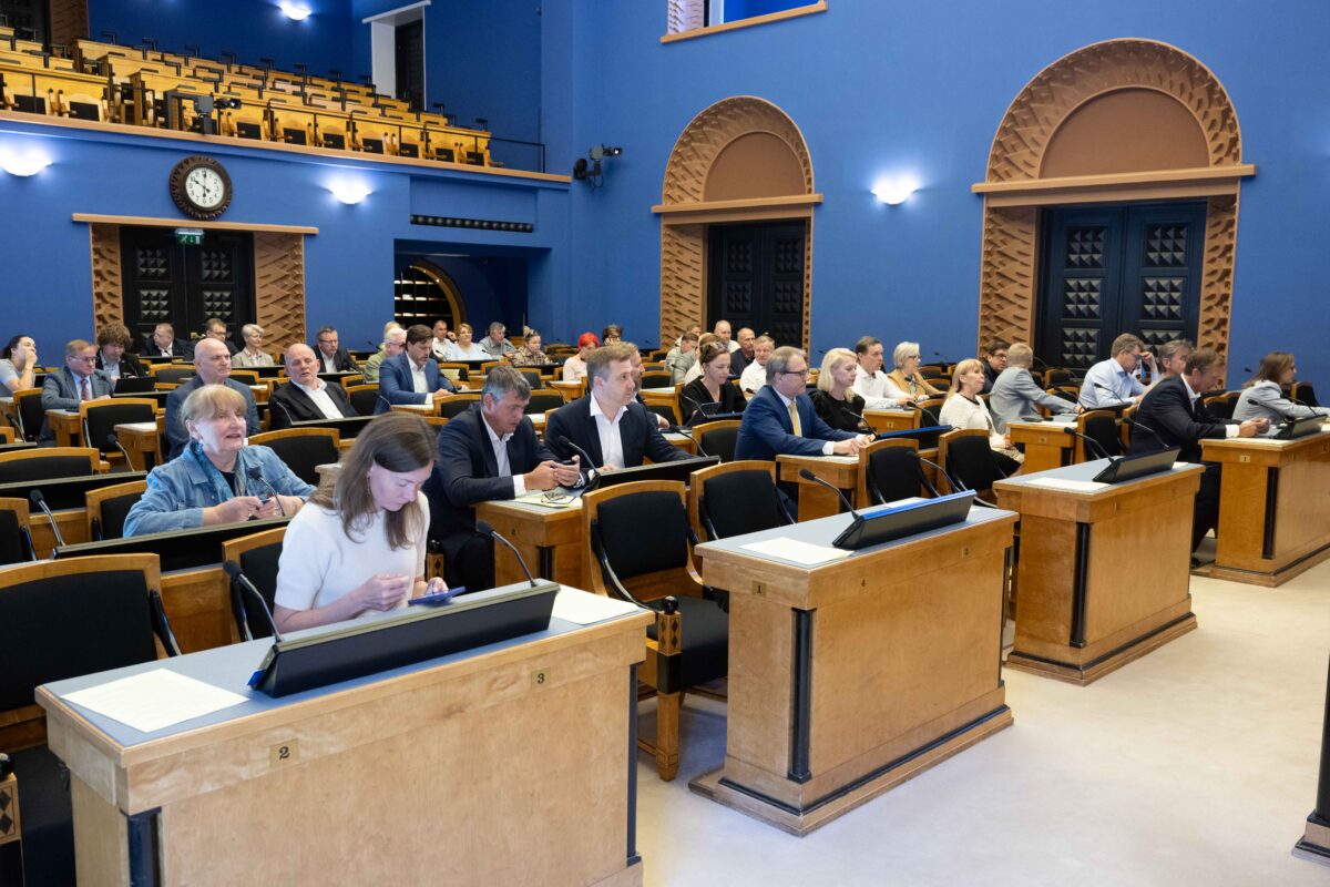 Riigikogu arutas laste kehalise aktiivsuse t&otilde;stmist olulise t&auml;htsusega riikliku k&uuml;simusena